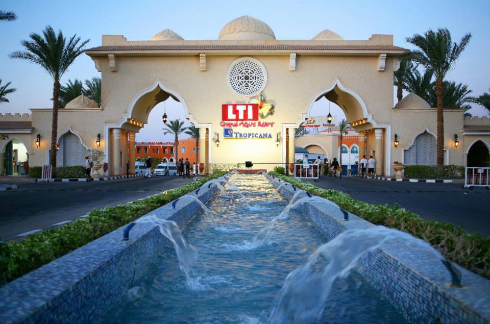 Tropicana Grand Azure 4
