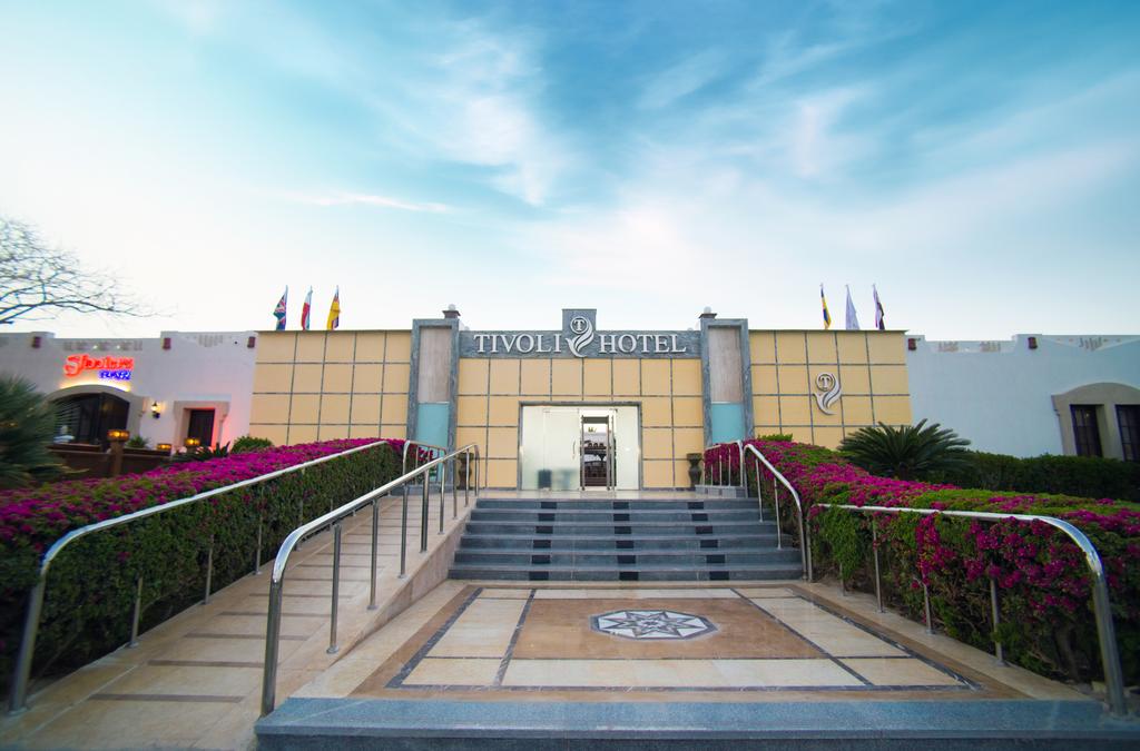 Tropicana Tivoli Hotel 1