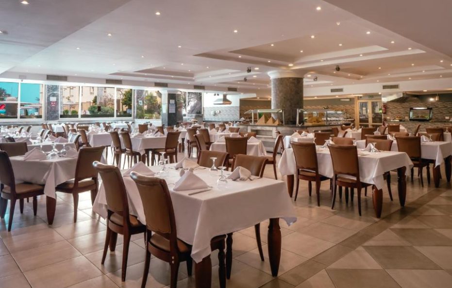 AMC ROYAL HOTEL & SPA