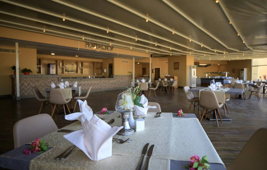 AMWAJ BEACH CLUB RESORT