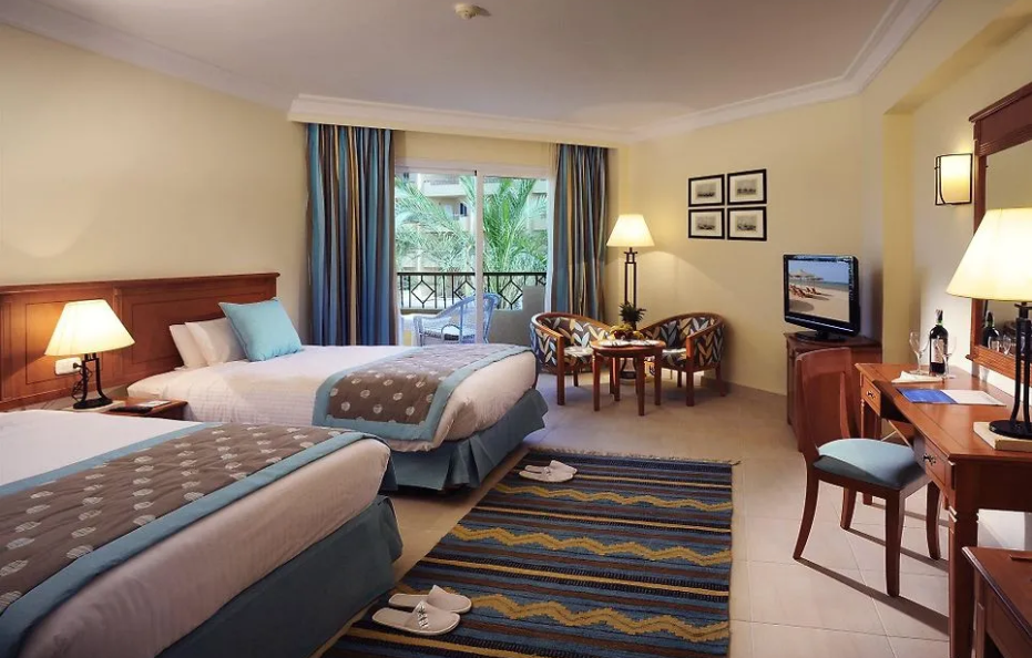 AMWAJ BEACH CLUB RESORT