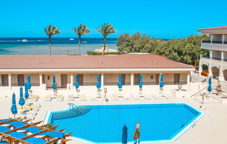 CLEOPATRA LUXURY RESORT MAKADI BAY