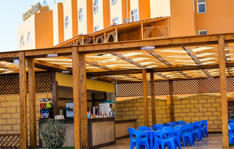 GOLDEN BEACH RESORT