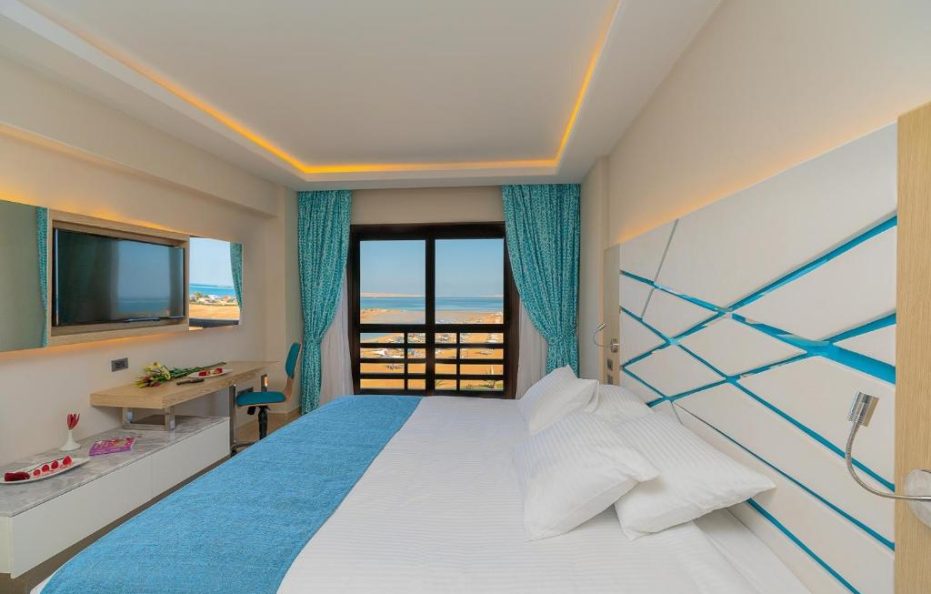 GRAVITY HOTEL & AQUA PARK HURGHADA  ( EX SAMRA BAY
