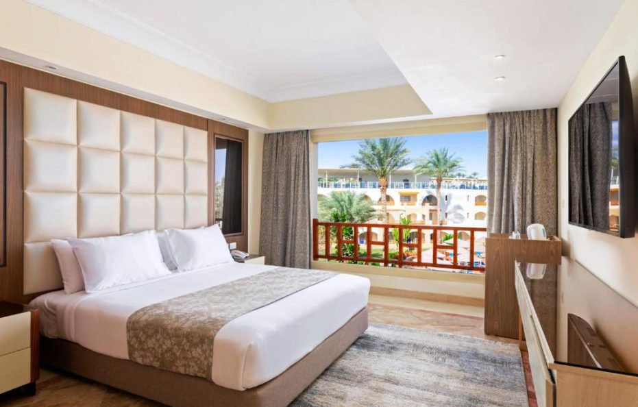 PICKALBATROS ROYAL GRAND SHARM RESORT ADULT ONLY +16