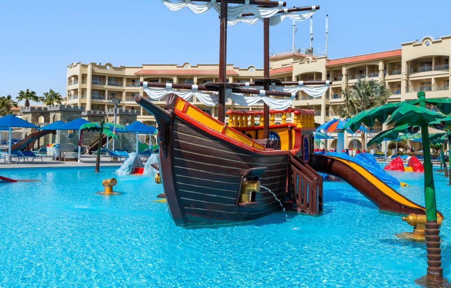 PICKALBATROS WHITE BEACH RESORT