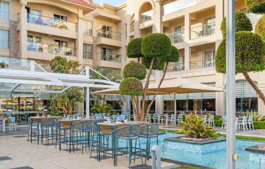 PICKALBATROS WHITE BEACH RESORT