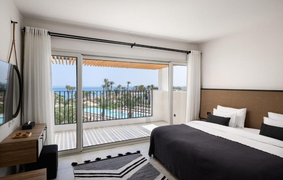 SERRY BEACH RESORT