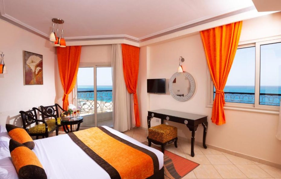 SPHINX AQUA PARK BEACH RESORT