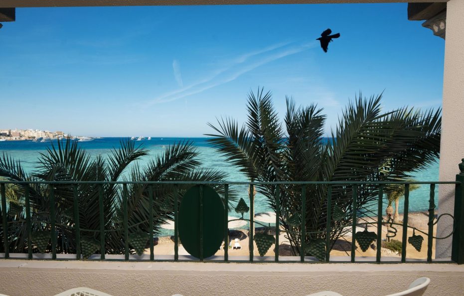 SUNNY DAYS EL PALACIO RESORT
