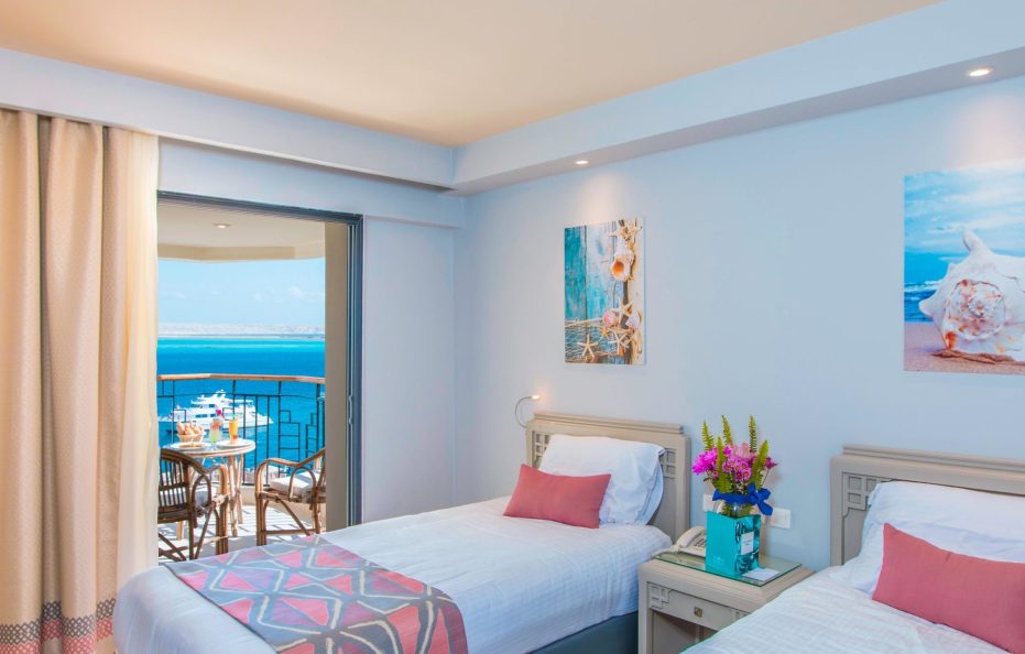 SUNRISE HOLIDAYS RESORT – ADULTS ONLY