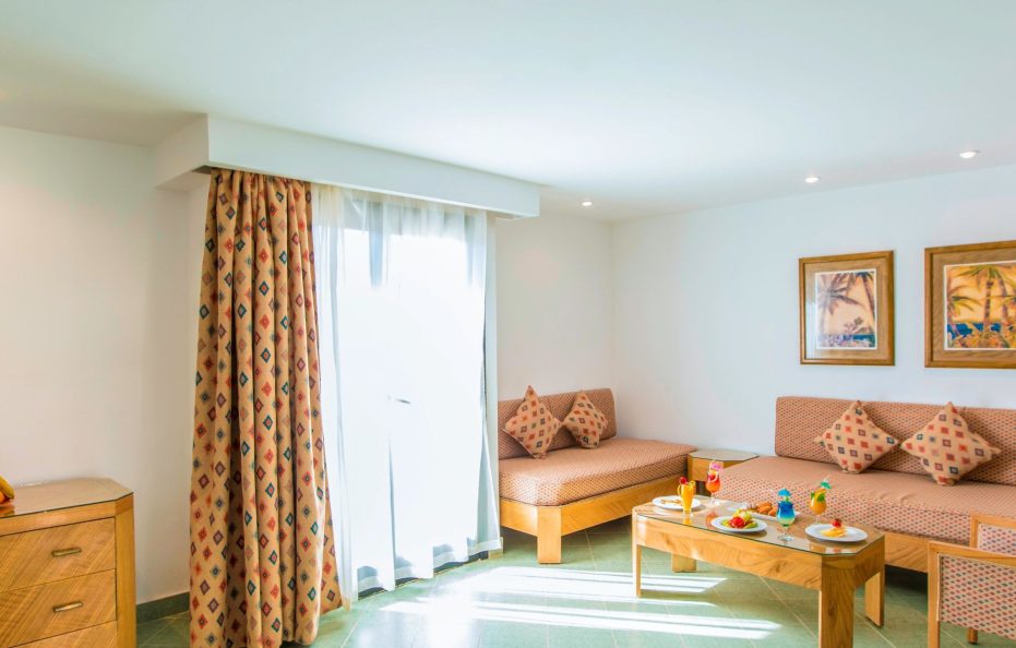 SUNRISE HOLIDAYS RESORT – ADULTS ONLY
