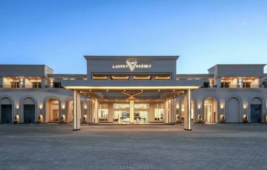THE V LUXURY RESORT SAHL HASHEESH